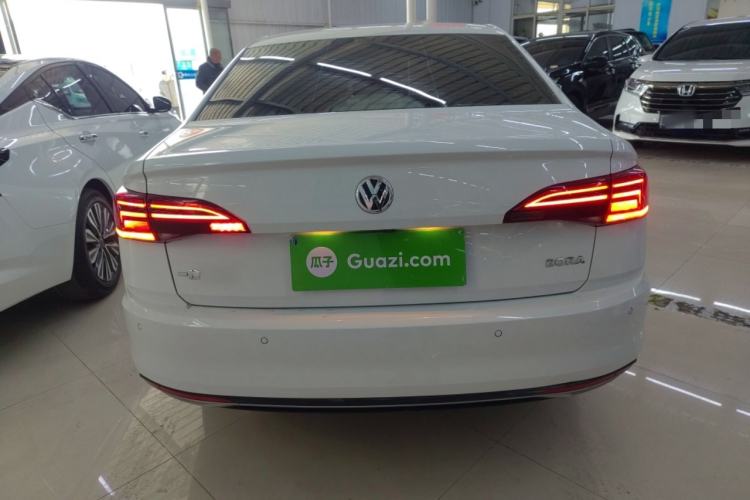 Used Volkswagen Bora 2020 1.5L Automatic Elite Version
