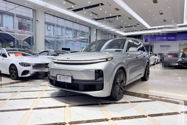 Used Li Auto L8 2023 Pro Model
