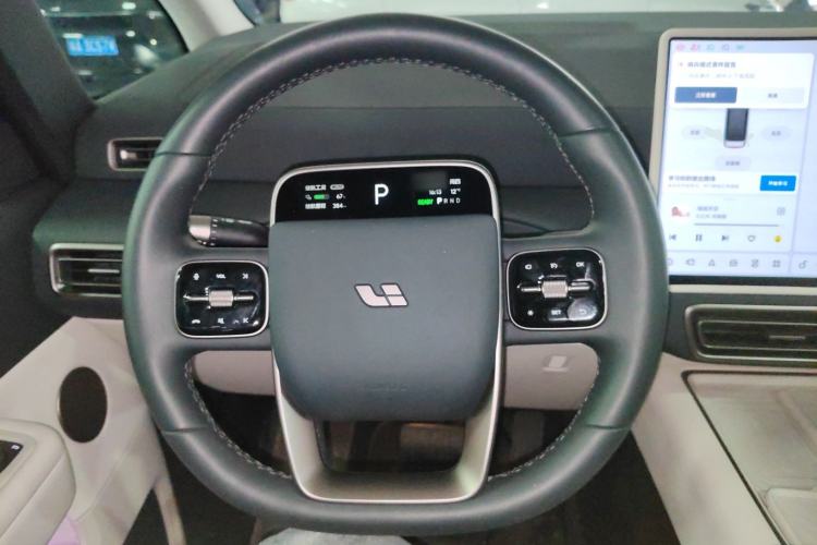 Used Li Auto MEGA 2025 Home Family Special Edition