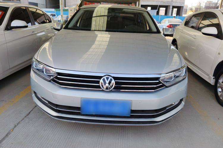 Used Volkswagen Magotan 2017 380TSI DSG Luxury Model