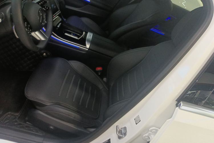 Used Mercedes-Benz C-Class 2024 Second Facelift C 260 L Sport Edition
