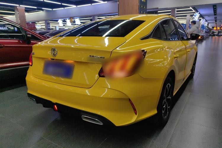 Used MG 5 2021 Revised Version 180 DVVT CVT Youth Luxury Edition
