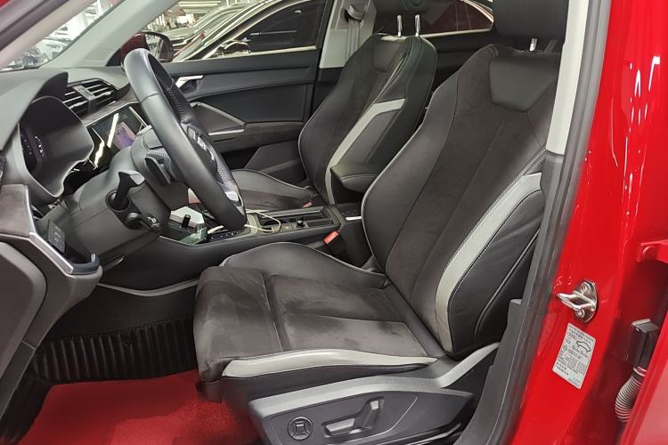 Used Audi Q3 2019 35 TFSI Fashion Dynamic Model