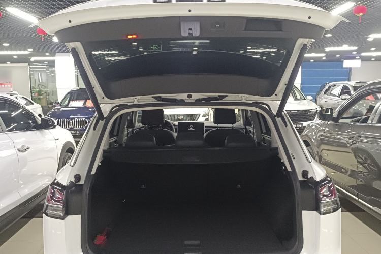 Used Volkswagen Tayron 2023 300TSI Two-Wheel-Drive Luxury Plus Advanced Edition
