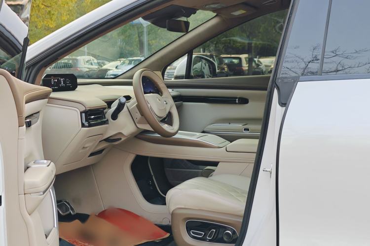 Used  HT 2024 825 Ultra-High Voltage LiDAR Edition
