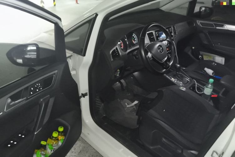 Used Volkswagen Golf Sportsvan 2020 280TSI Automatic Curious Model
