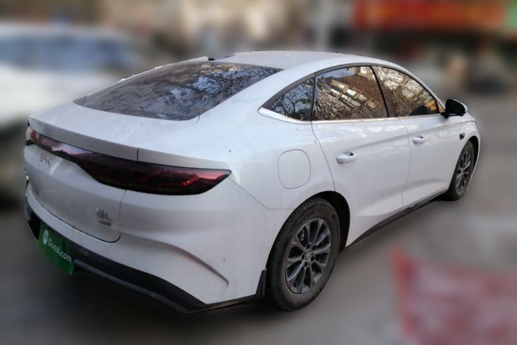 Used BYD Qin L 2025 DM-i Smart Drive 80KM Leading Model
