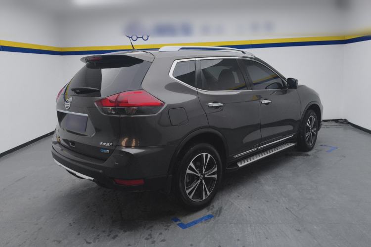 Used Nissan X-Trail 2017 2.5L CVT Luxury Edition 4WD
