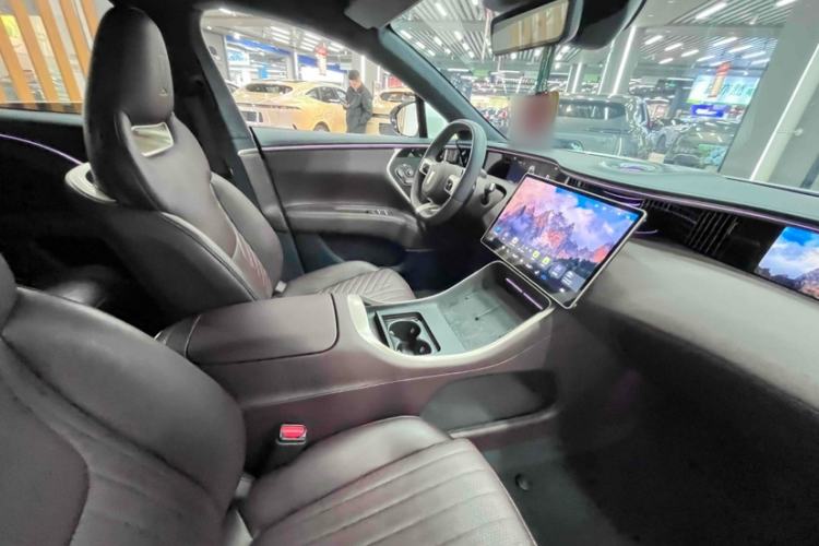 Used  11 2023 Harmony 116° Rear-Wheel Drive Version