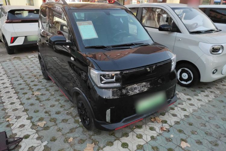 Used Wuling Hongguang MINIEV 2022 GAMEBOY 200km Play Edition with Lithium Iron Phosphate
