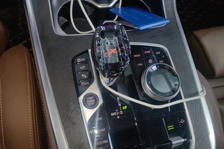 Used BMW X7 2019 xDrive40i Luxury Package with Leading Features
