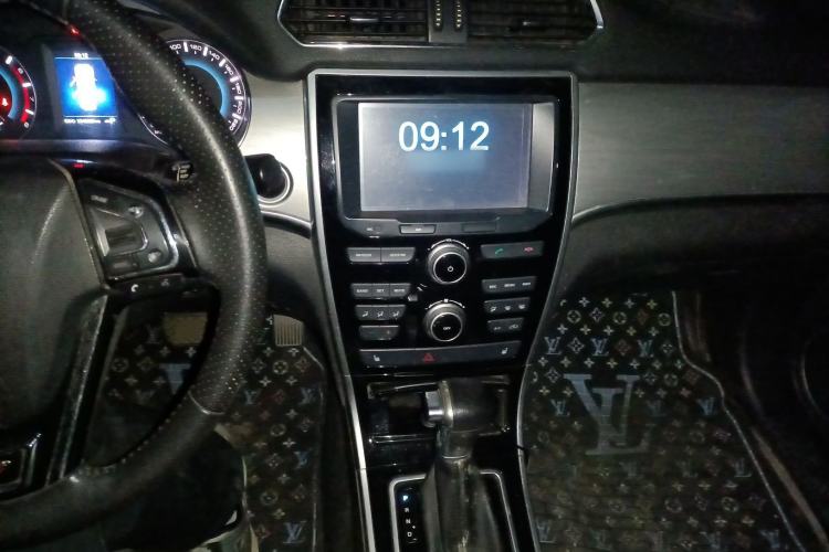 Used Haval H2 2017 Red-Label 1.5T Automatic Two-Wheel Drive Elite Model