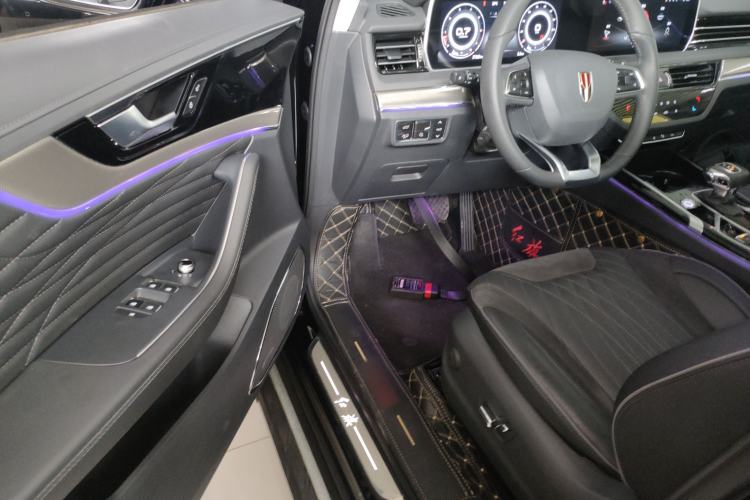 Used Hongqi HS5 2022 Revised Version 2.0T Smart Connect Flagship Edition
