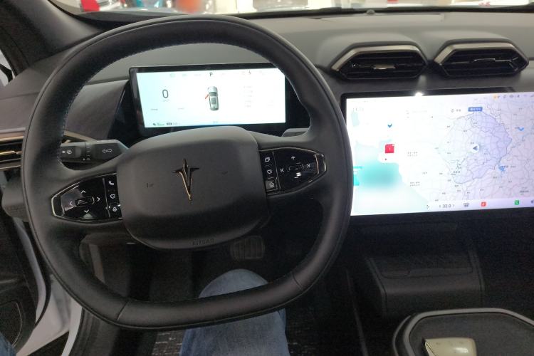 Used  06 2025 Model 520km