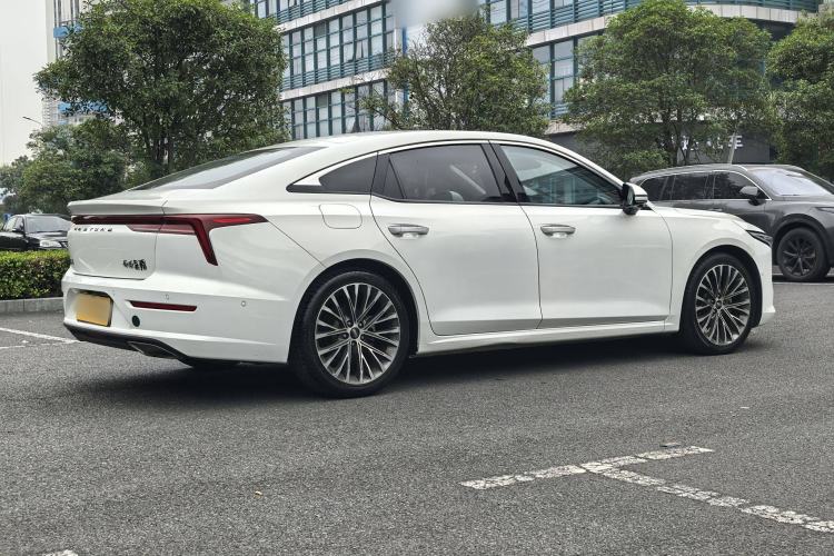 Used Bestune B70 2022 Third Generation 2.0T Automatic Enjoyment Version
