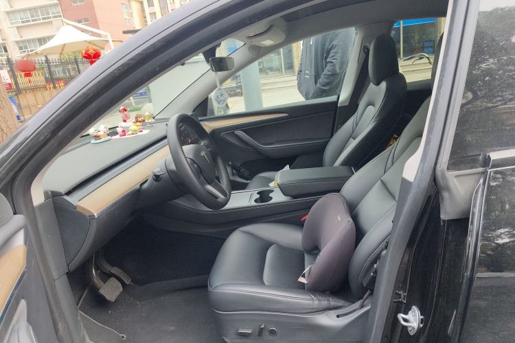 Used Tesla Model Y 2022 Rear-Wheel-Drive Version