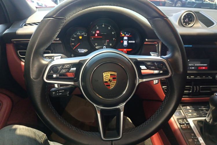 Used Porsche Macan 2021 Macan 2.0T