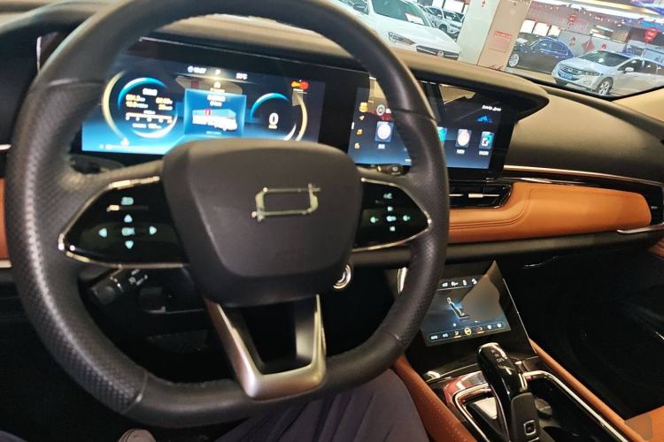 Used Bestune T99 2023 2.0T Automatic Prestige Edition (8AT)
