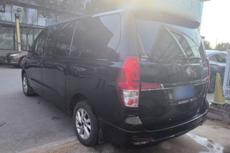 Used FORTHING Lingzhi PLUS 2021 Travel Edition 2.0L Manual Luxury 7-Seater