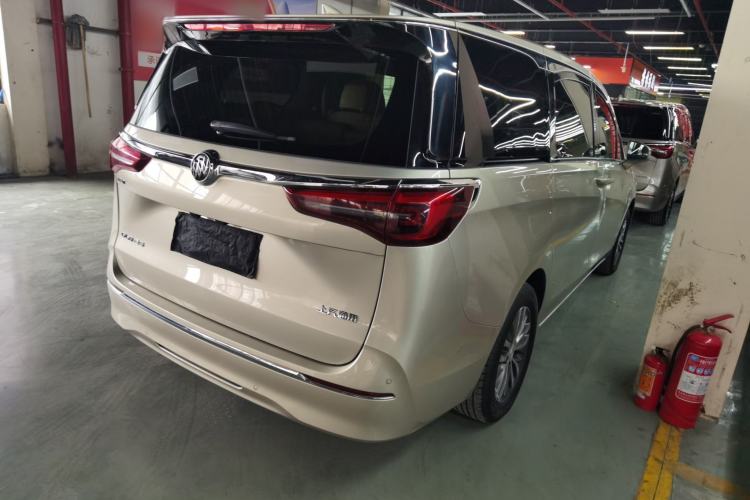 Used Buick GL8 2022 ES Landtrek 653T Luxury Edition
