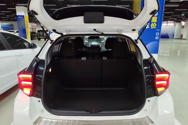 Used Toyota YARiS L Zhi Xuan 2020 X-Trail X 1.5L CVT Leading Edition