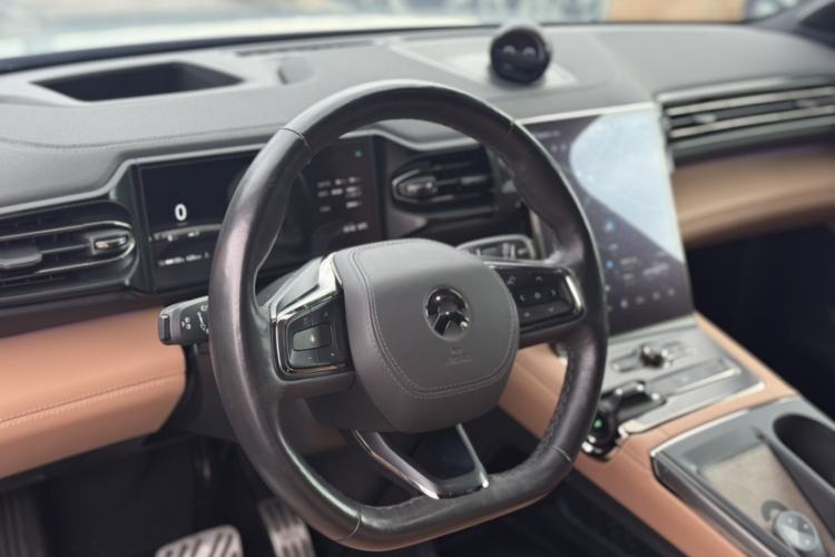 Used Nio ES6 2022 75 kWh Sport Edition
