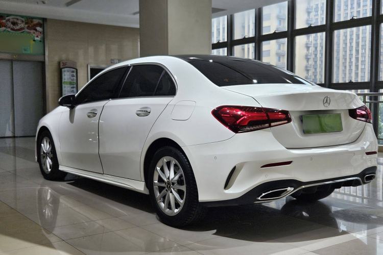 Used Mercedes-Benz A-Class 2021 A 200 L Sport Sedan Fashion Model
