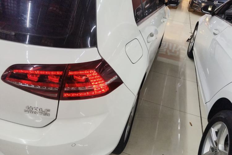 Used Volkswagen Golf 2017 230TSI Automatic Comfort Edition – Celebrating Milestone of One Million Units
