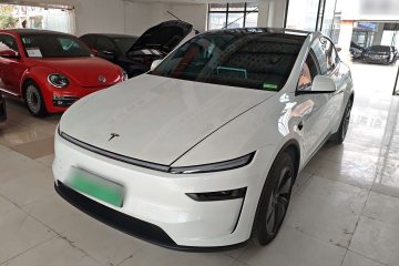 Used Tesla Model Y 2025 Rear-Wheel-Drive Version