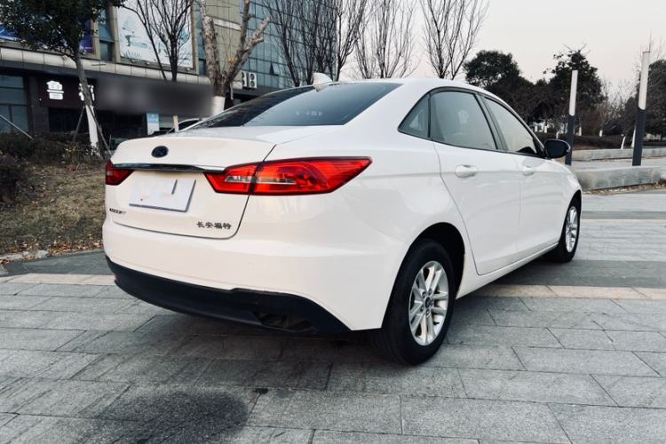 Used Ford Escort 2019 Revised 1.5L Automatic ZhiXiang Version China VI Standard