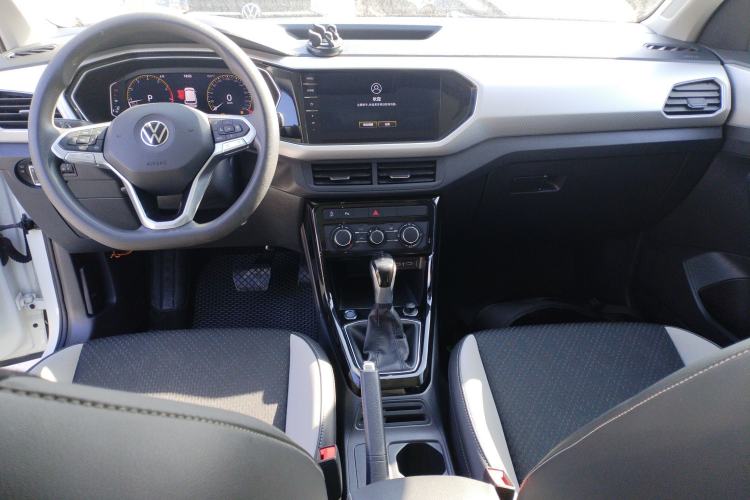 Used Volkswagen Tacqua 2021 200TSI DSG JoyConnect Edition