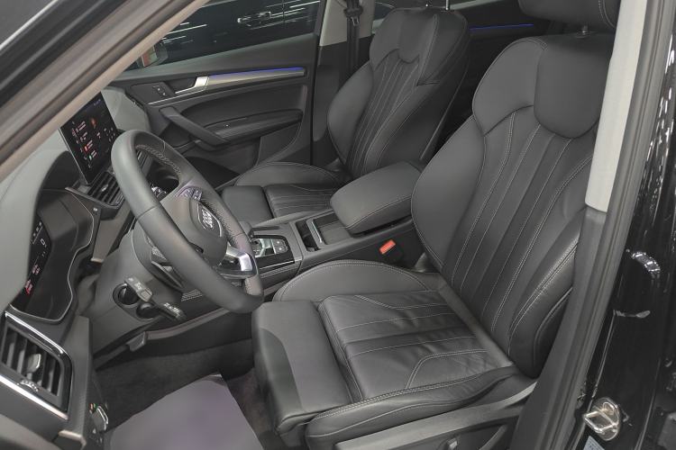 Used Audi Q5L 2022 40T Luxury Dynamic Model