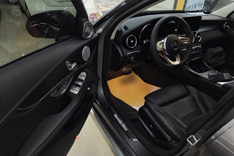 Used Mercedes-Benz C-Class 2020 Restyled C 200 L Fashion Edition Sport Version
