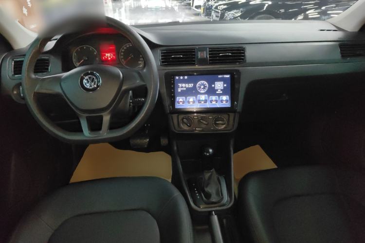 Used Volkswagen Santana 2016 1.6L Automatic Fashion Edition