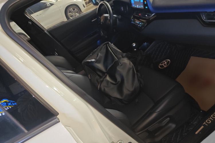 Used Toyota C-HR 2020 2.0L Leading Edition
