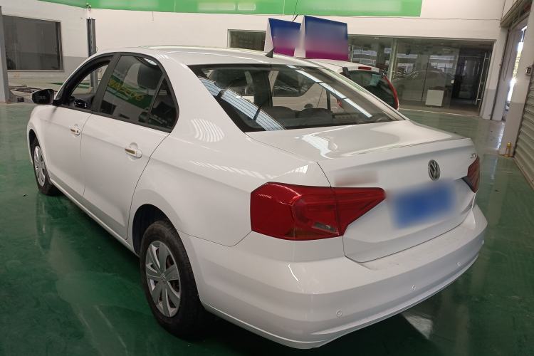 Used Volkswagen Jetta 2017 1.5L Manual Fashion Edition