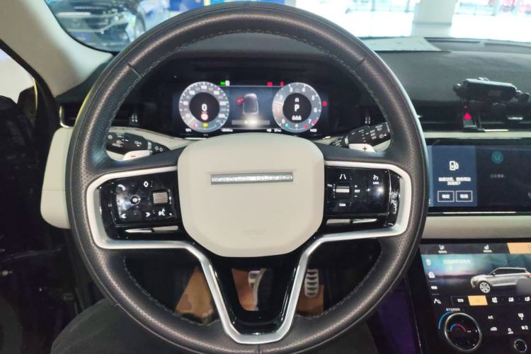 Used Land Rover Range Rover Evoque 2023 Aurora L 249 PS Luxury Edition
