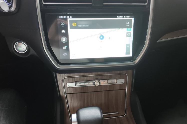 Used Roewe RX8 2019 30T Smart Connectivity Two-Wheel Drive Supreme Flagship Edition
