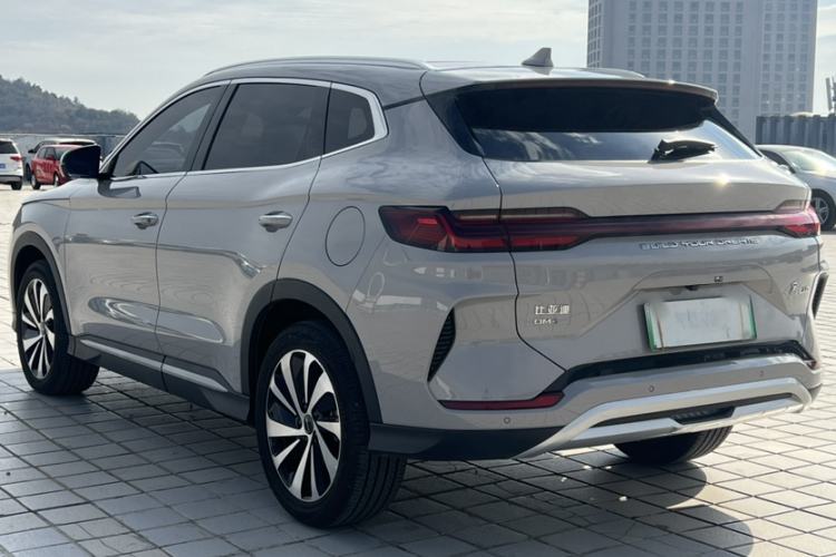 Used BYD Song PLUS New Energy 2024 HONOR Edition DM-i 110km Flagship Model
