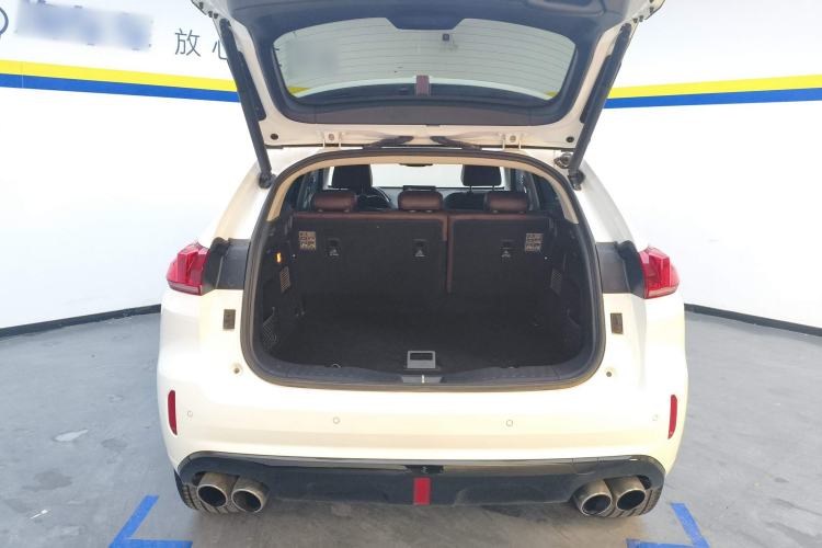 Used Wey VV5 2017 2.0T Ultra-Luxury Version
