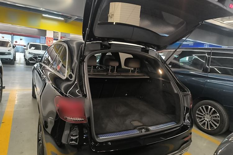 Used Mercedes-Benz GLC 2022 Facelift GLC 260 L 4MATIC Luxury Edition
