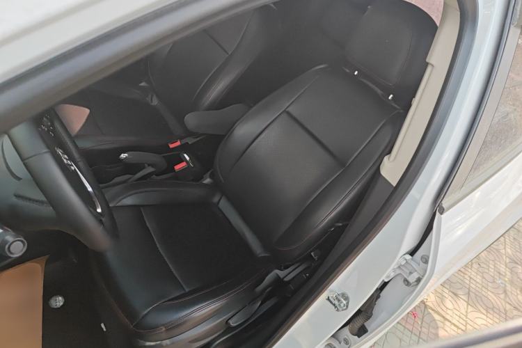 Used Buick Encore 2018 18T Automatic Two-Wheel Drive Urban Leading Model
