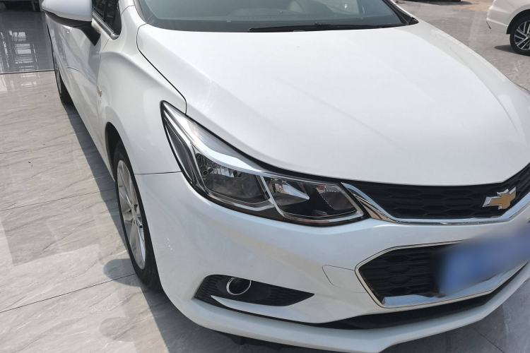 Used Chevrolet Cruze 2018 320 Automatic Xuanfeng Urban Edition
