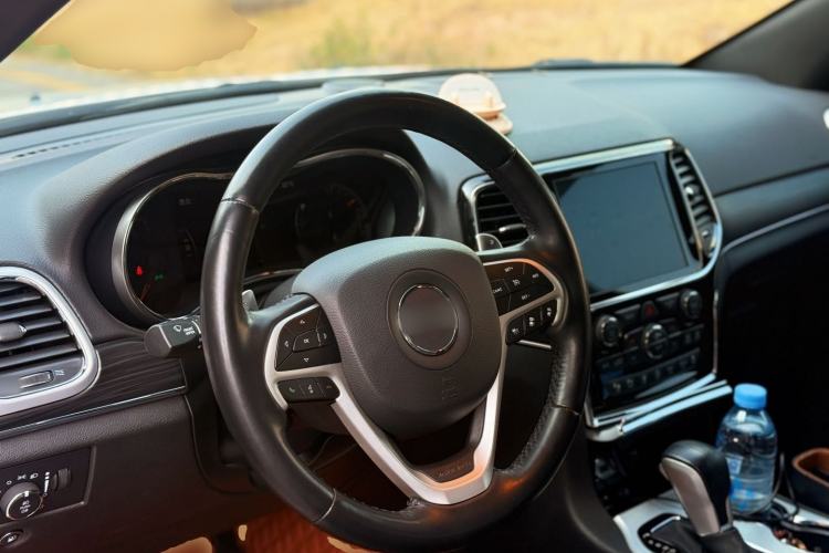 Used  Grand Cherokee 2021 3.0L 80th Anniversary Edition
