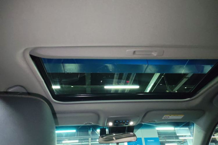 Used Toyota Camry 2023 2.0G Luxury Edition