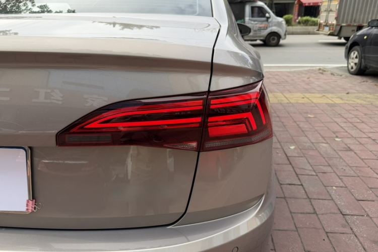 Used Volkswagen Bora 2021 1.5L Automatic Elite Smart Connect Edition
