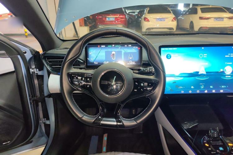 Used BYD Seal 2022 550 km Standard Range Rear-Wheel Drive Prestige Version