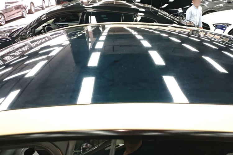 Used Tesla Model Y 2022 Long-Range All-Wheel-Drive Version
