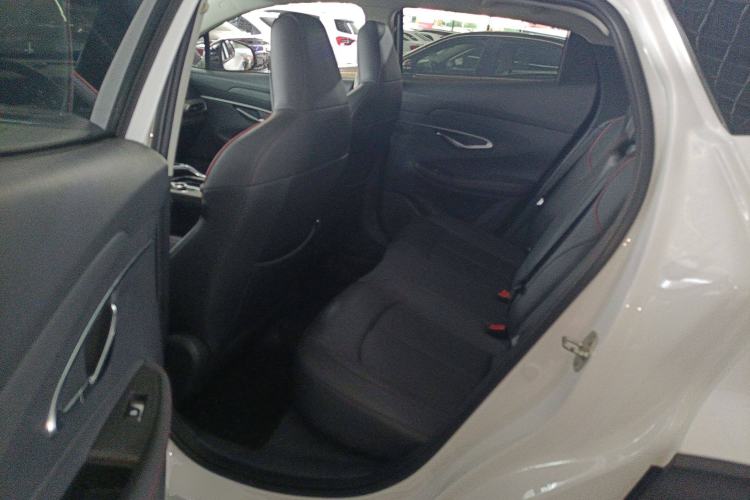 Used Changan UNI-T 2020 1.5T Prestige Version

