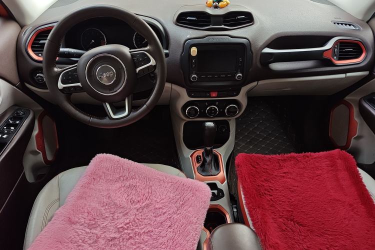 Used  Renegade 2016 1.4T Automatic Smart Edition
